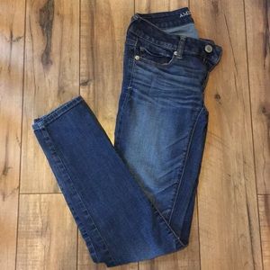 American eagle skinny jeans size 2